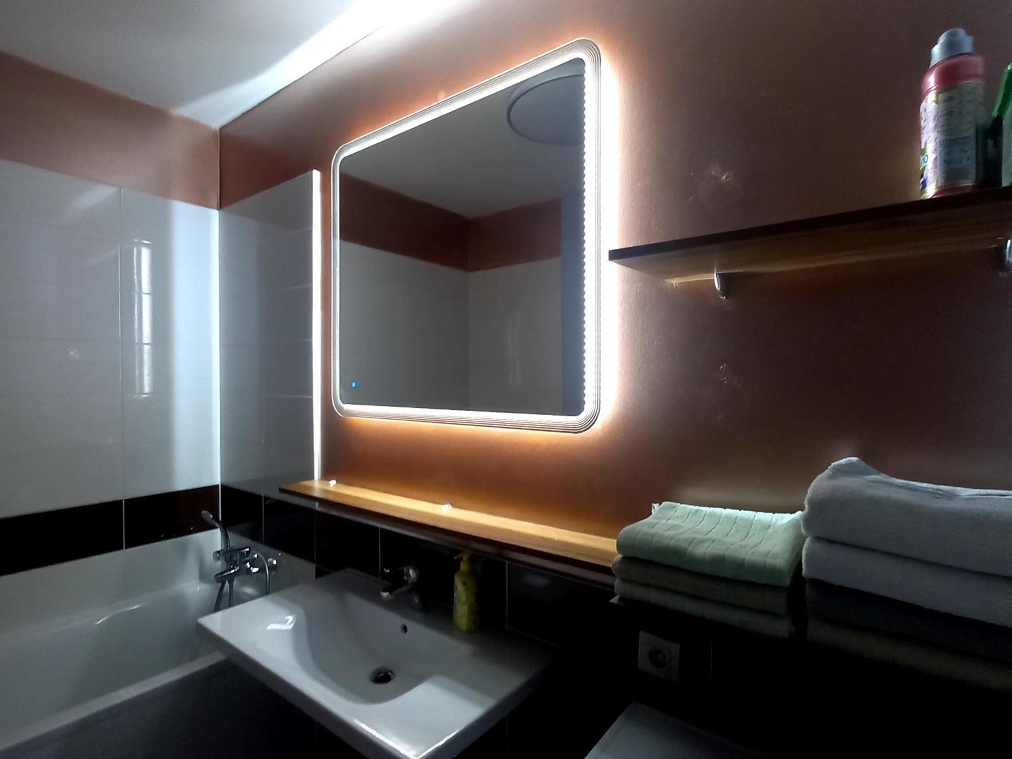 ברטיסלאבה Panorama City - Spacious Apartment Near Eurovea מראה חיצוני תמונה